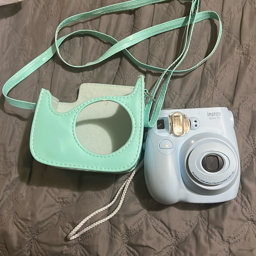 Instax mini 7s. Color light blue. In good condition